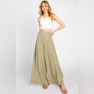 Leaf Print Wide Leg Pants NWTS Size S